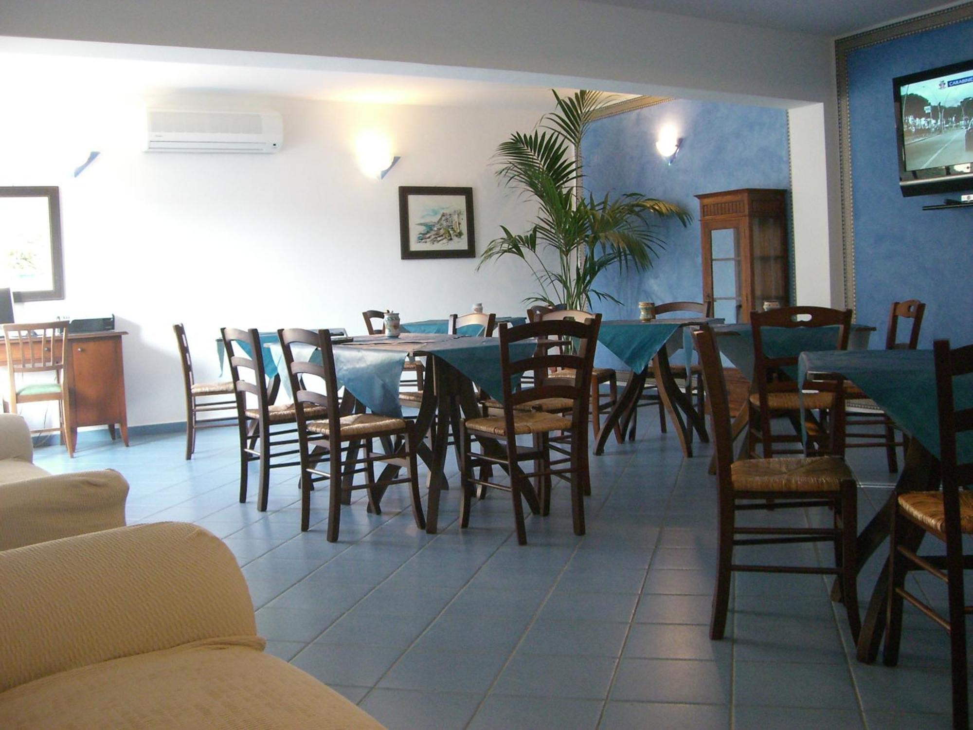 Hotel Residence La Villetta Каннето Екстер'єр фото