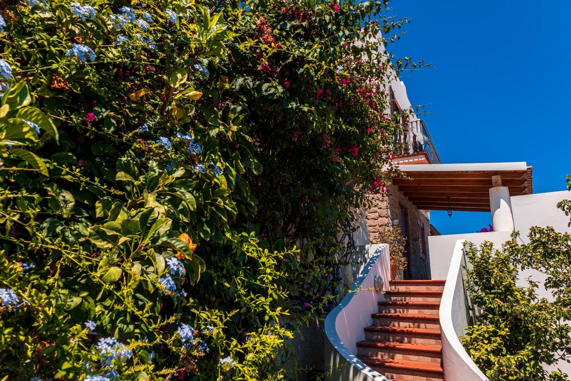Hotel Residence La Villetta Каннето Екстер'єр фото